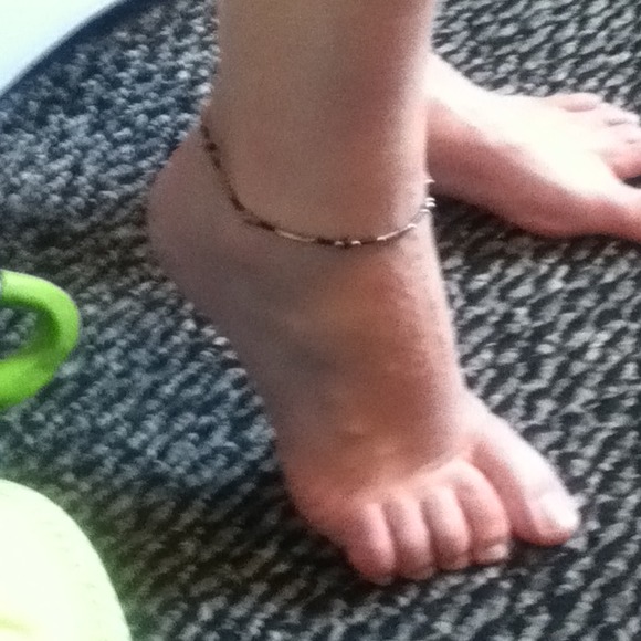 Lia Sophia anklet