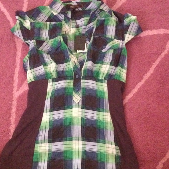 BCBG Maxazria // Woven Top