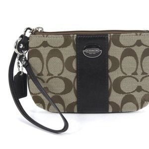 Authentic Coach Legacy Signature Wristlet in Brown Authentic Coach Legacy Signature Wristlet in Brown