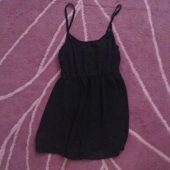 RARE // Brandy Melville dress