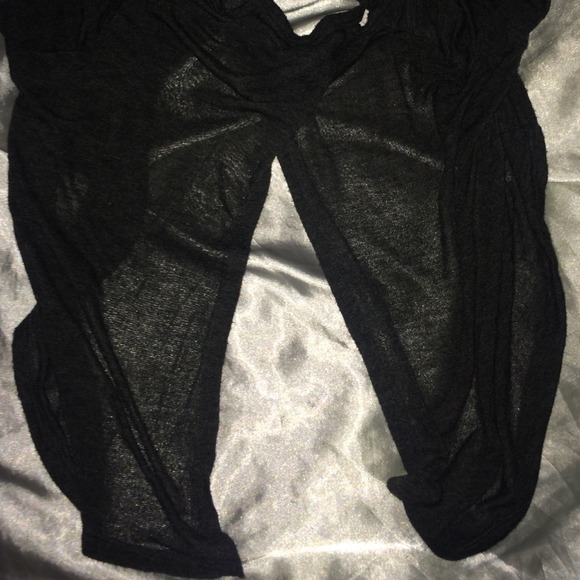 🚫🚫Traded🚫🚫Tribal shoulderless back slit top - Picture 2 of 3