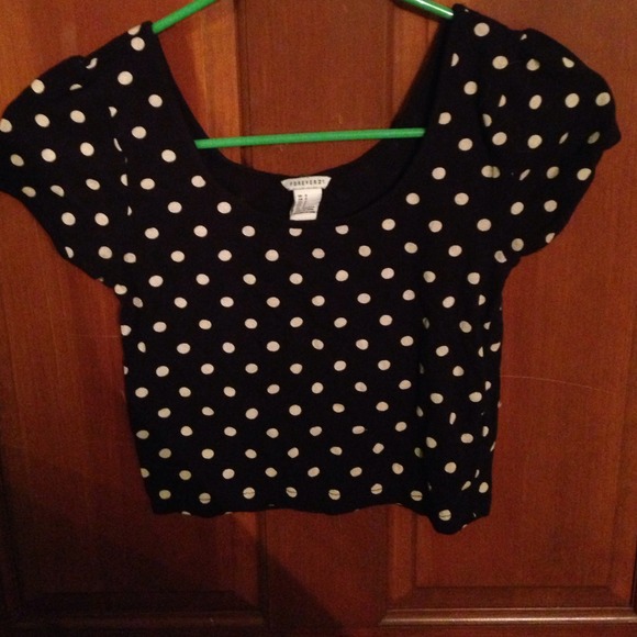 Black polka dot crop top