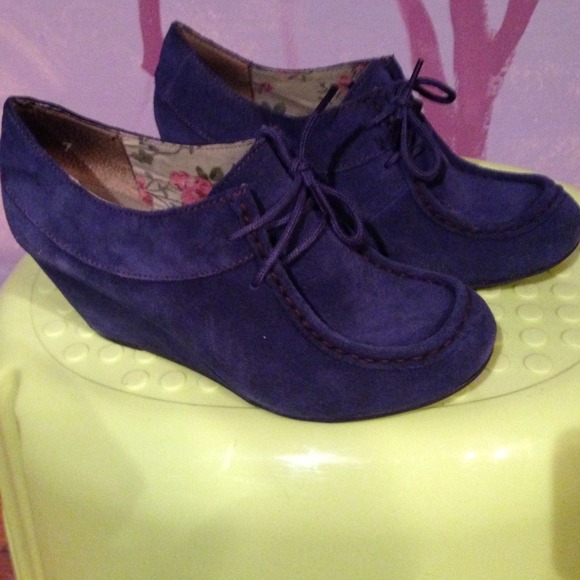BC Navy Suede shoes