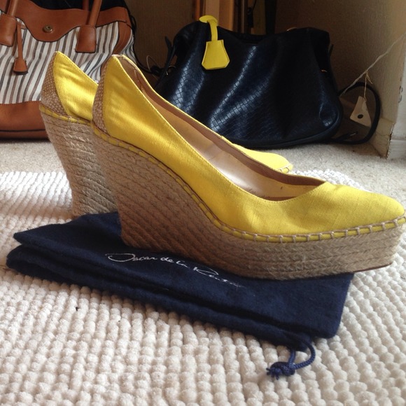 Oscar de la Renta espadrille wedges never wore!