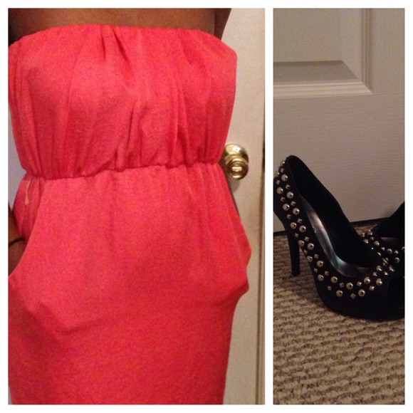 🌟Sold🌟Coral strapless summer dress with pockets