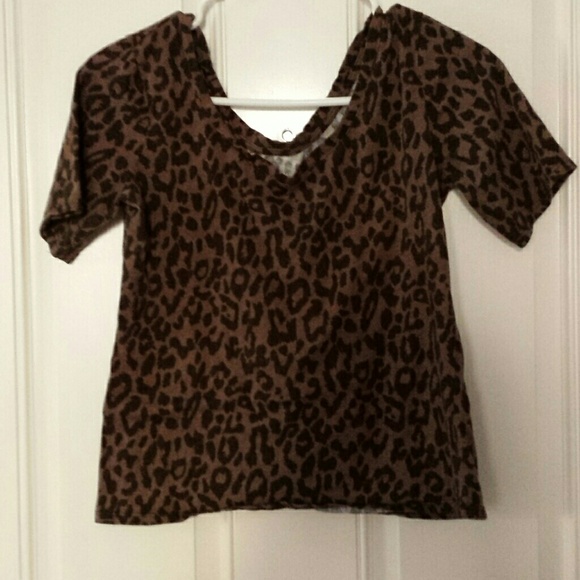 New York & Co leopard print top