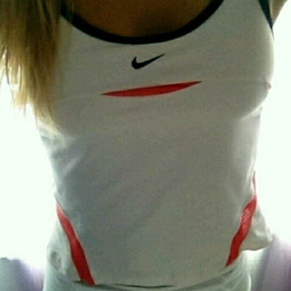Nike athletic cross tank