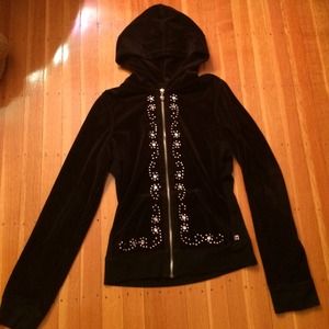 ⚡️FLASH SALE: Twisted Heart Black Velvet Zip Up