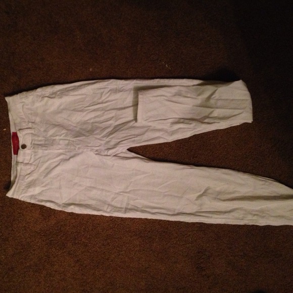 White high waisted pants