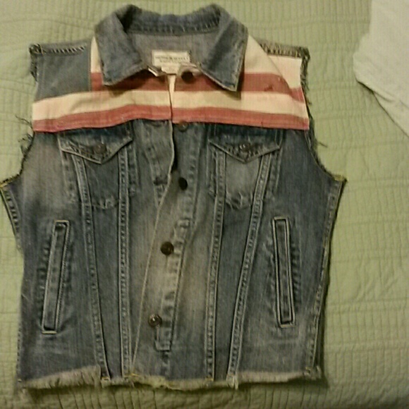 I WANNA DO A COWBOY - Distressed denim vest - Picture 2 of 3