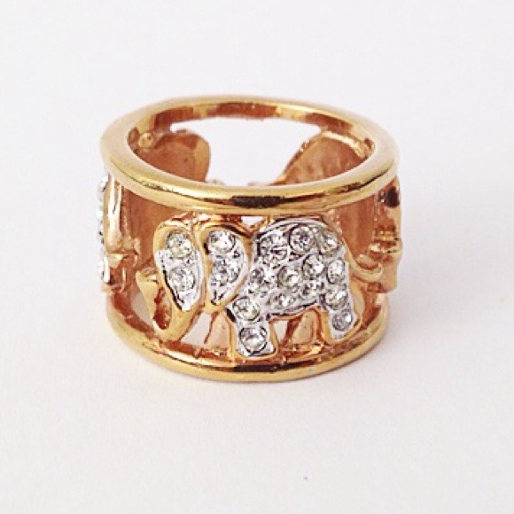 Jewelry - Elephant Ring🐘