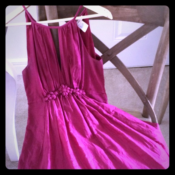 SOLD 🎯 Fuschia Dress
