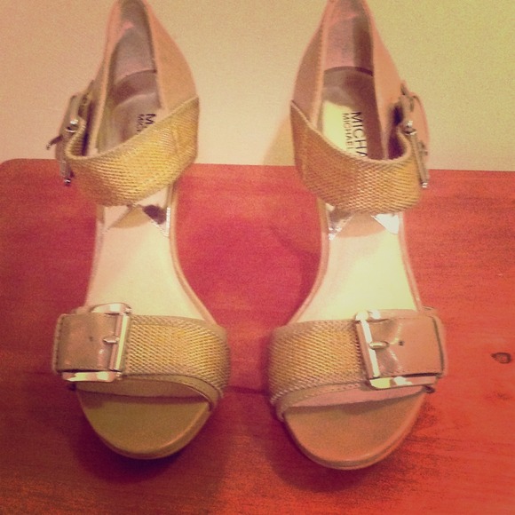 Michael Kors  Faith sandal