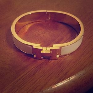 White H Bracelet Clic Clac