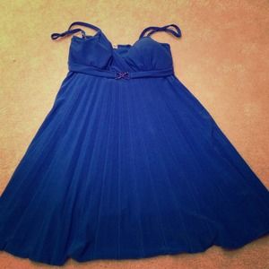 Blue spaghetti strap pleated top