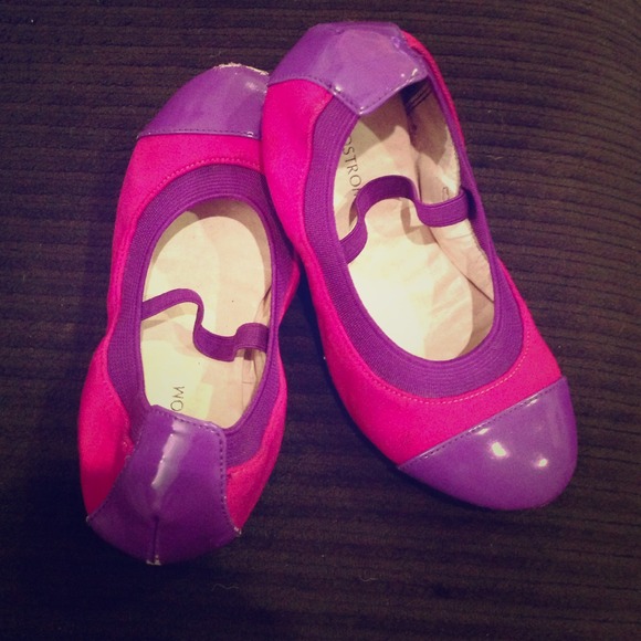 REDUCED! Nordstrom bright toddler ballet flats!