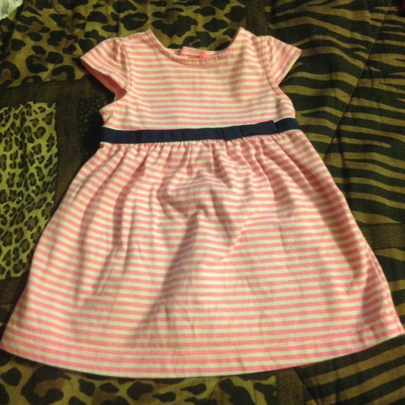 Infant dress - Picture 1 of 1