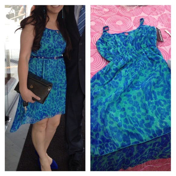 Royal blue and aqua animal print dress 👗 - Picture 1 of 1