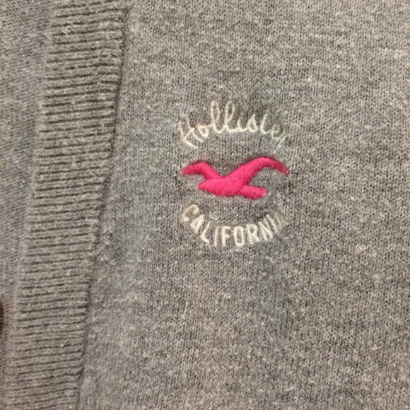 Grey Hollister Cardigan - Picture 3 of 3