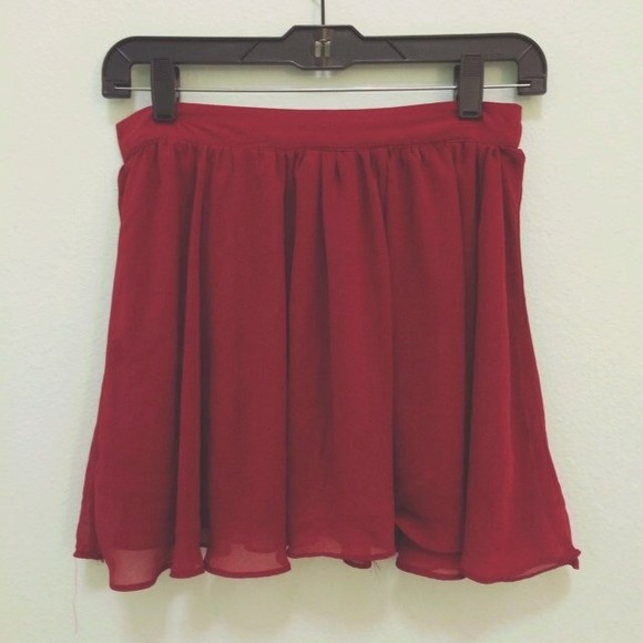 🚫SOLD🚫Chiffon maroon skirt