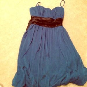 Cute pleated turquoise mini dress Size M