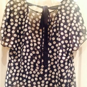 ✨ Navy Blouse White Polka Dots ✨