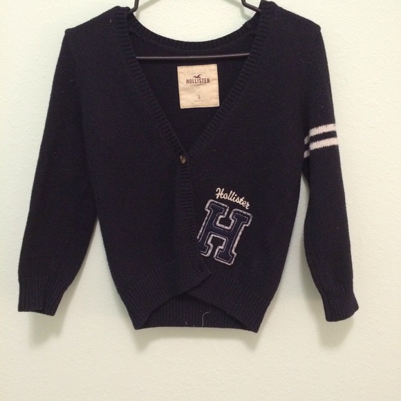 🚫SOLD🚫Hollister Varsity Cardigan