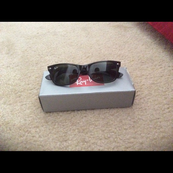 Authentic Ray Ban! Never been used!
