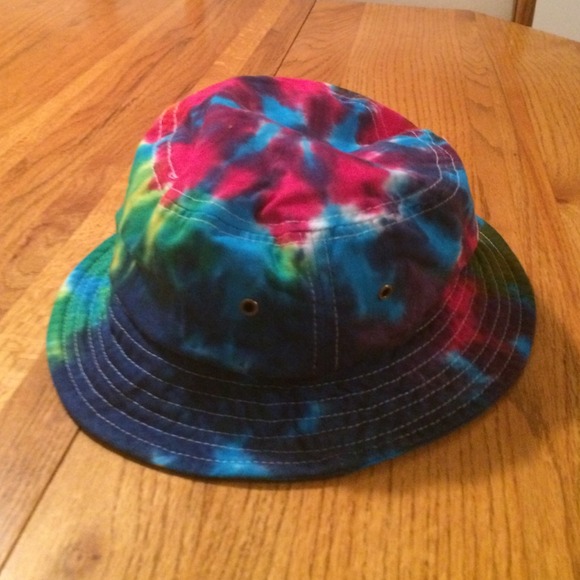 Milkcrate Athletics Limited Tie Dye Bucket Hat - Picture 3 of 4