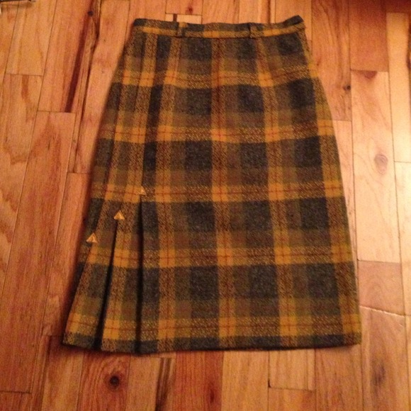 Plaid wool midi skirt (vintage)