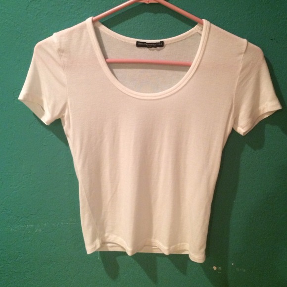 Brandy Melville t shirt