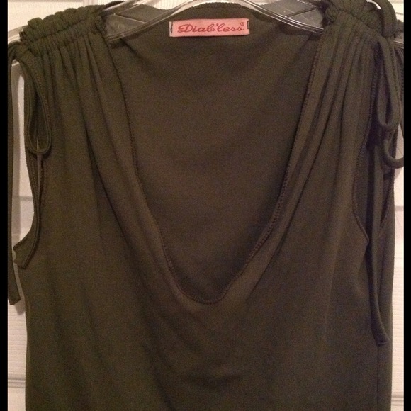 ARMY GREEN NOVELTY TANK - Picture 2 of 3