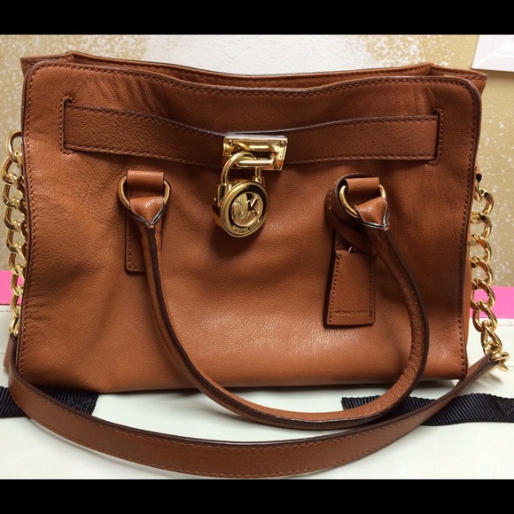 Michael Kors shoulder/hand bag