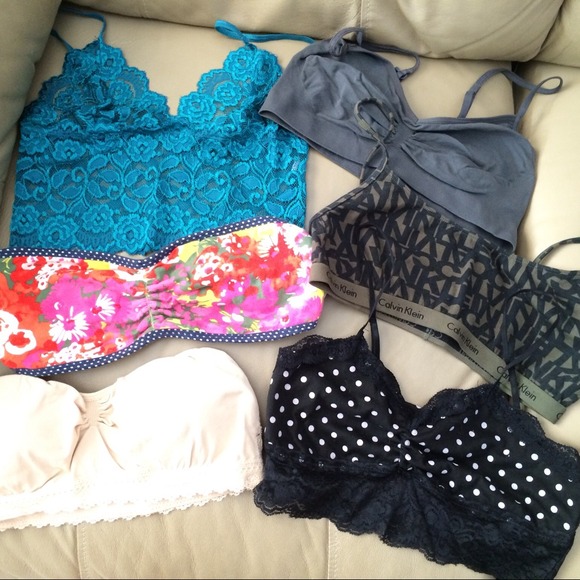 Bundle of 6 bralettes/bandeaus