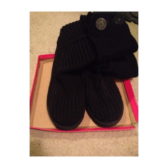 Black Sweater Knit Uggs ( 2 Pairs )