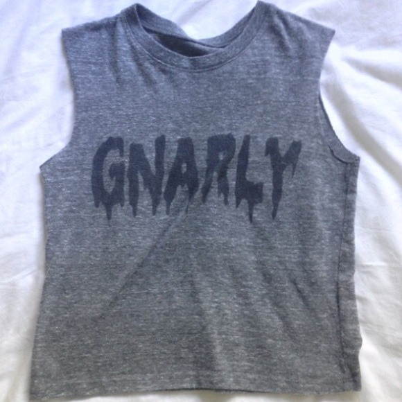 Gnarly brandy tee