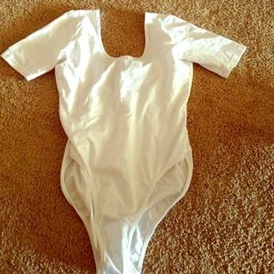 BRAND NEW AMERICAN APPAREL WHITE LEO