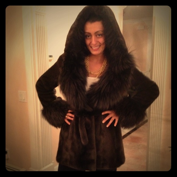 Authentic Mink Fur Coat that Jennifer Lopez Owned