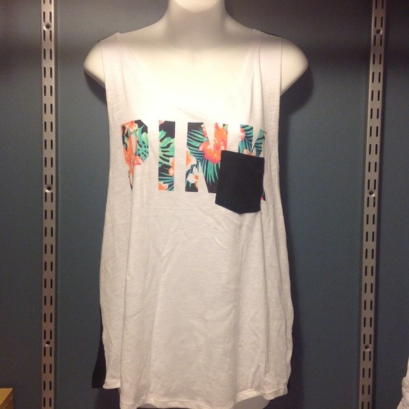 Black and White Tropical Tank w/Pocket