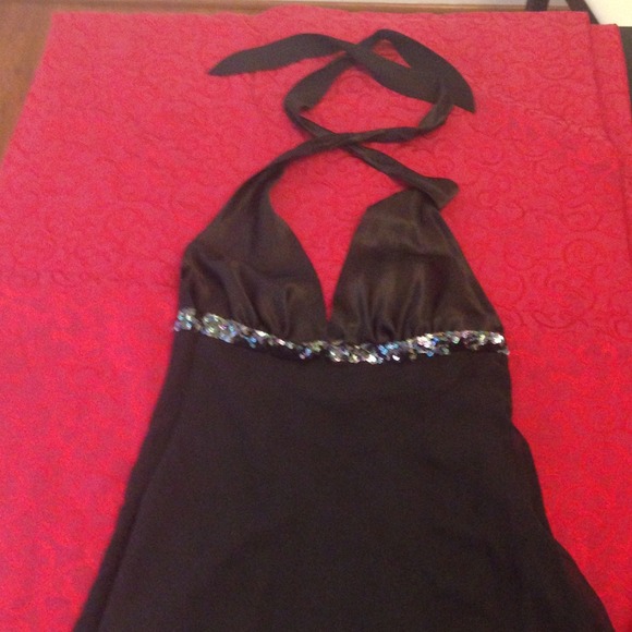 Express black silk/chiffon sequin halter. - Picture 2 of 3