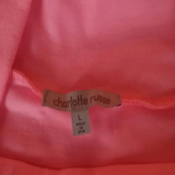 SOLD!! Bright pink fitted skirt - Picture 2 of 2