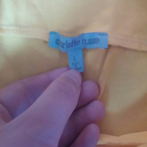 SOLD!!! Bright yellow fitted skirt - Picture 2 of 2