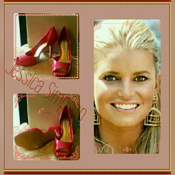 ๐๐Christmas Present๐๐ "JESSICA SIMPSON" STRAWBERRY COLORED PUMPS - Picture 2 of 6