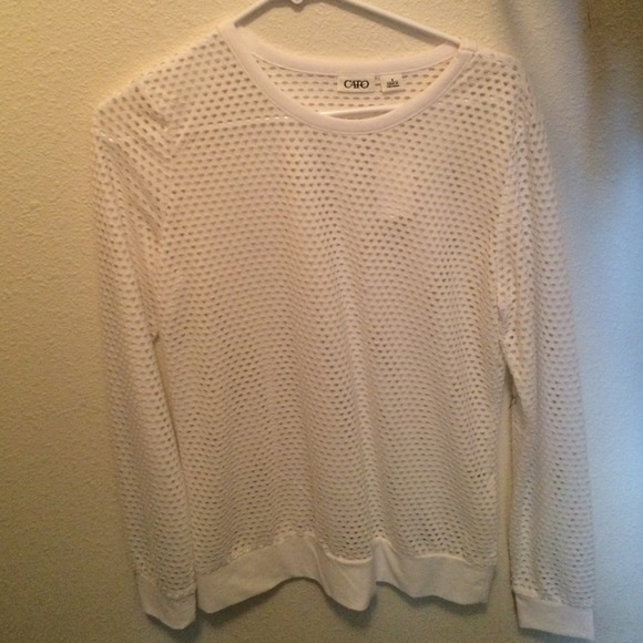 White tee - Picture 1 of 2