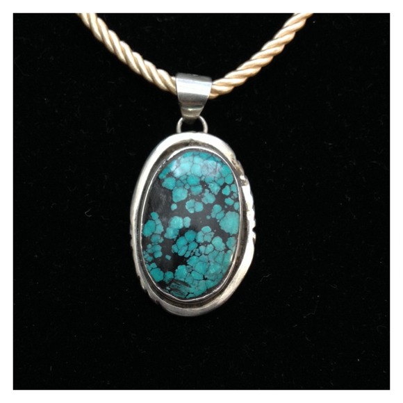 Jewelry - Turquoise pendant