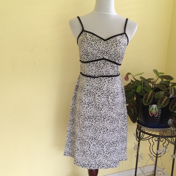 Summer Dress, Bundle And Save🎀 - Picture 1 of 5