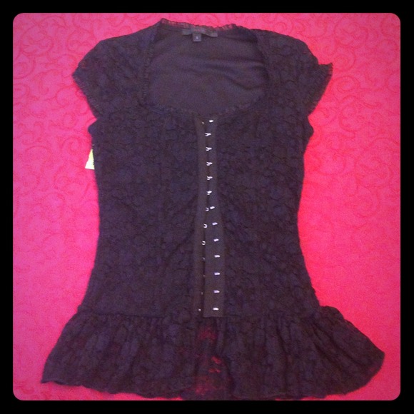 Black lace hook-front cap sleeve shirt.