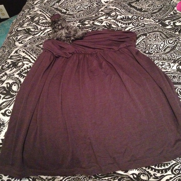 Gray one shoulder top