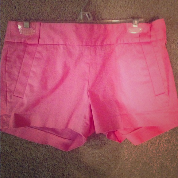🌸🌸Pretty in Pink J. Crew shorts! 🌸🎀