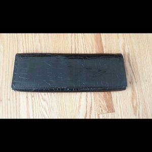 Black Forever 21 clutch